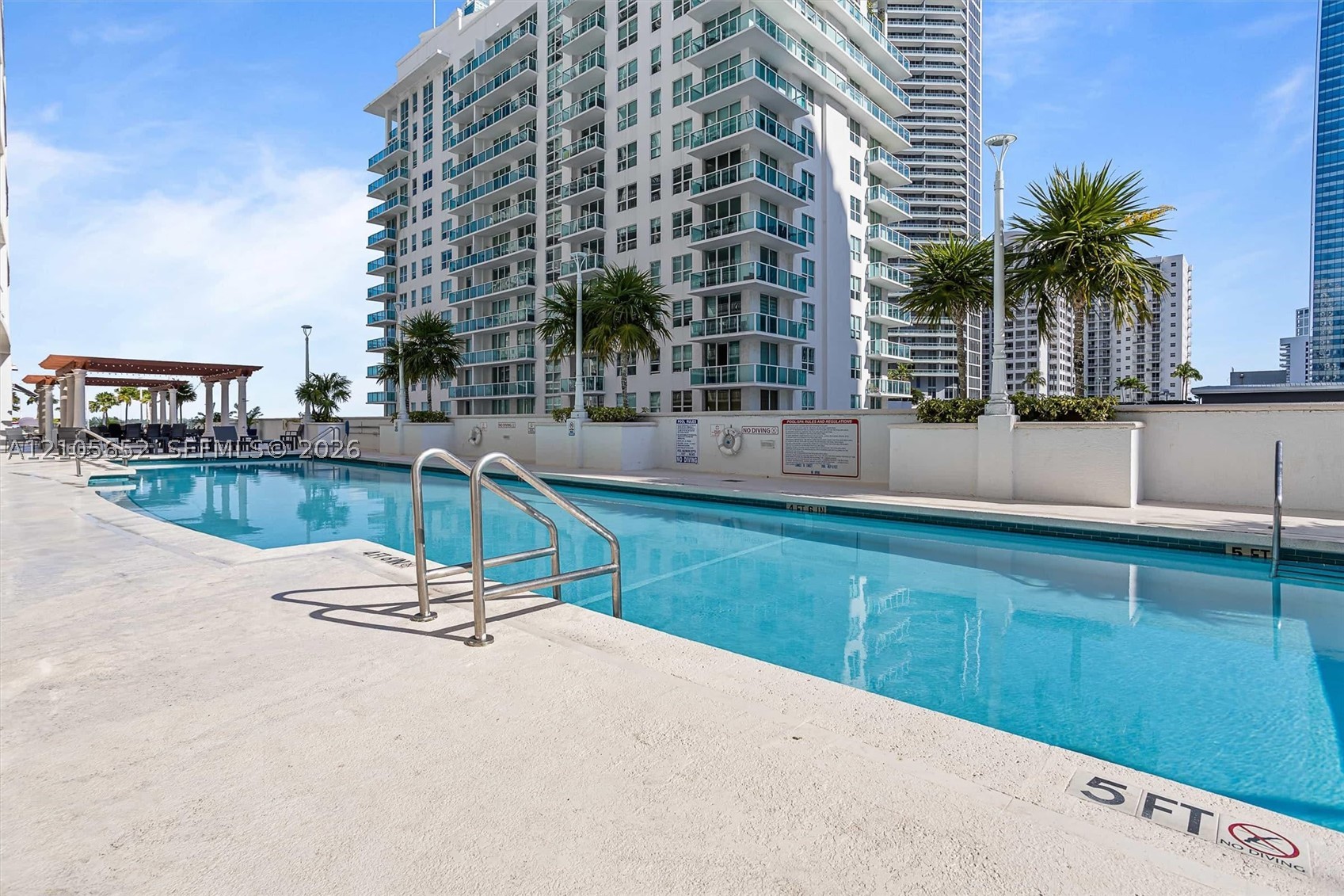 1200 Brickell Bay Dr #1723, Miami FL 33131