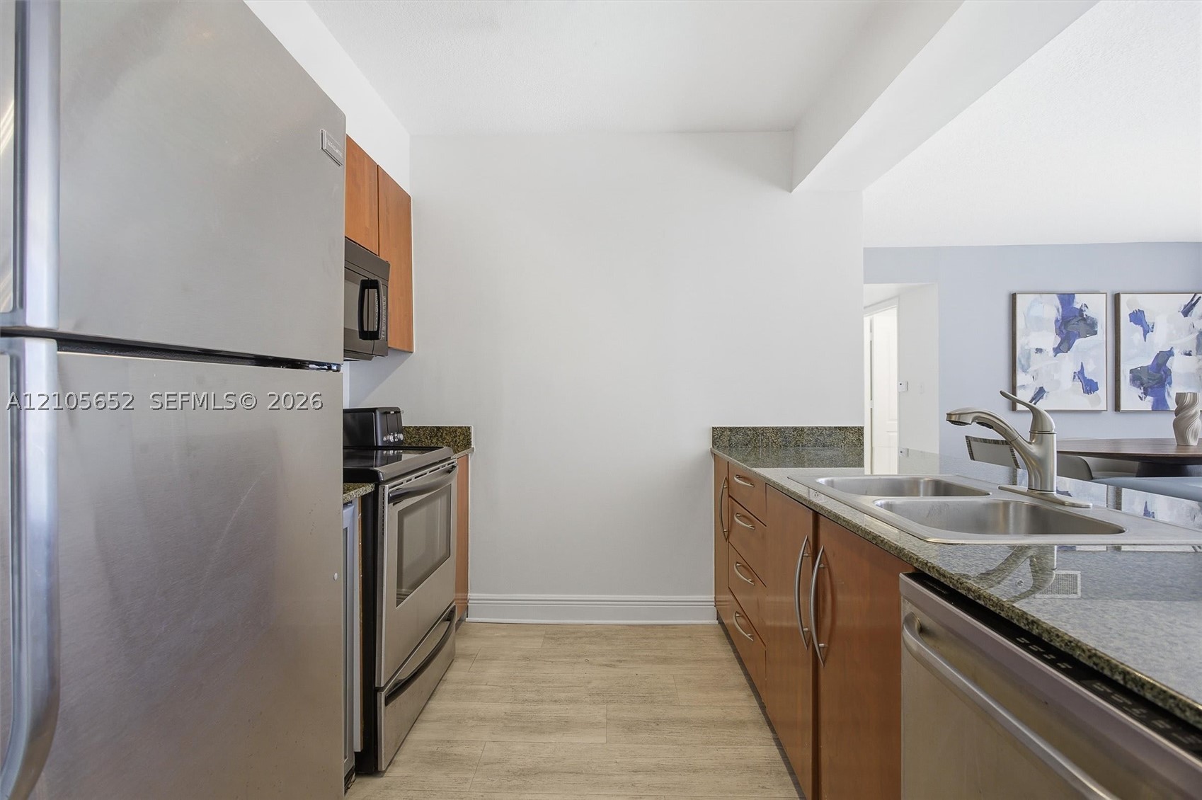 1200 Brickell Bay Dr #1723, Miami FL 33131