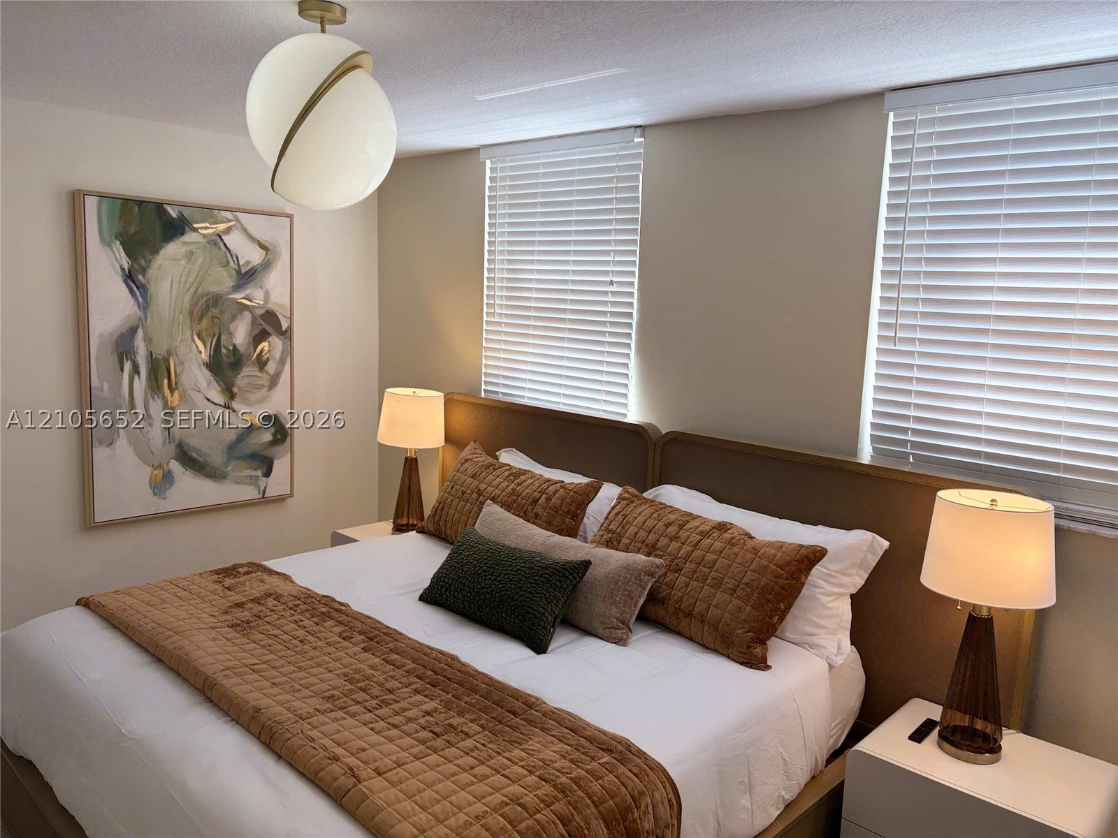 1200 Brickell Bay Dr #1723, Miami FL 33131