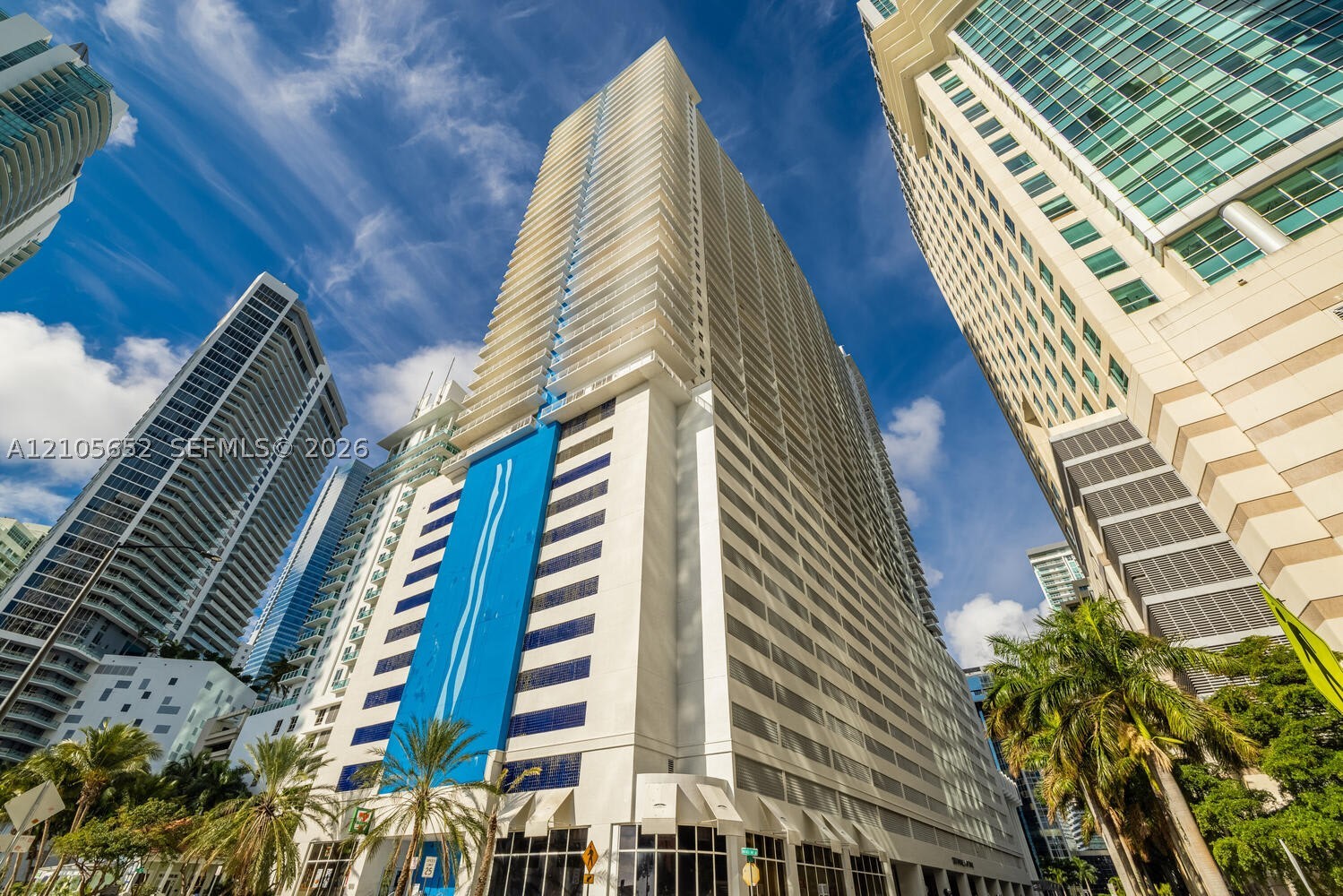 1200 Brickell Bay Dr #1723, Miami FL 33131