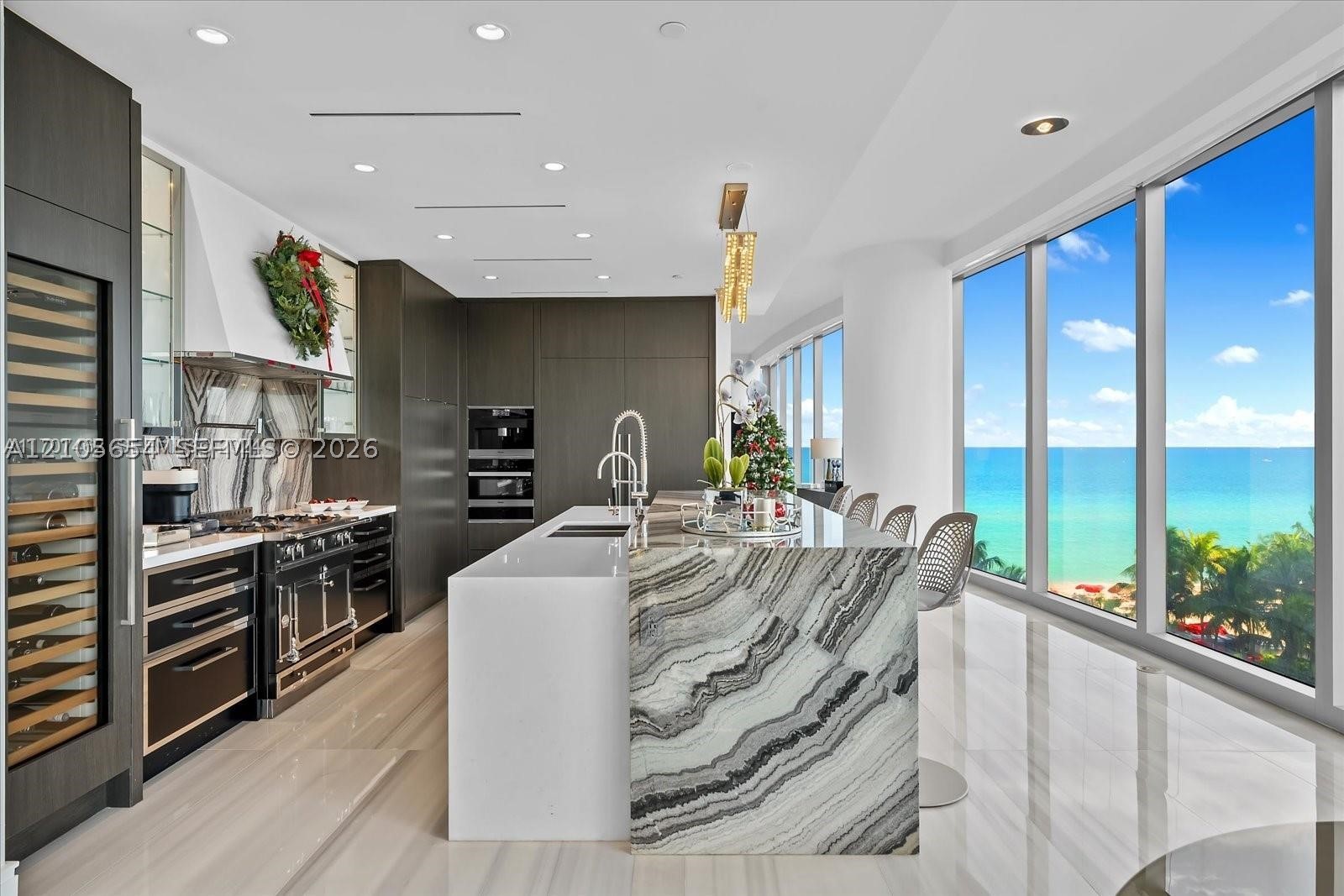 17901 COLLINS AVE #604, Sunny Isles Beach FL 33160