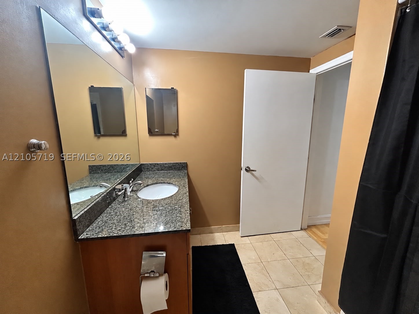 1 Glen Royal Pkwy #1510, Miami FL 33125
