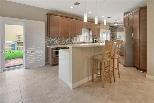 11255 Lakeview Dr #23-G, Coral Springs FL 33071
