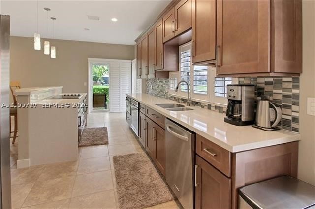 11255 Lakeview Dr #23-G, Coral Springs FL 33071