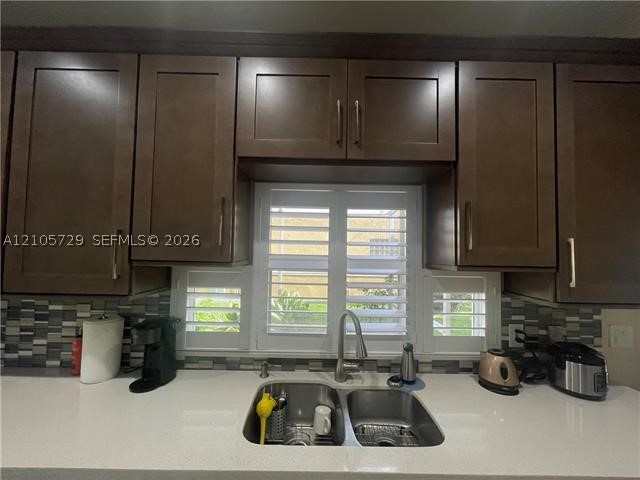 11255 Lakeview Dr #23-G, Coral Springs FL 33071