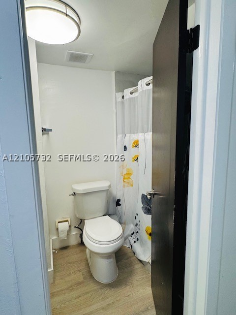 5249 NW 7th St #219, Miami FL 33126
