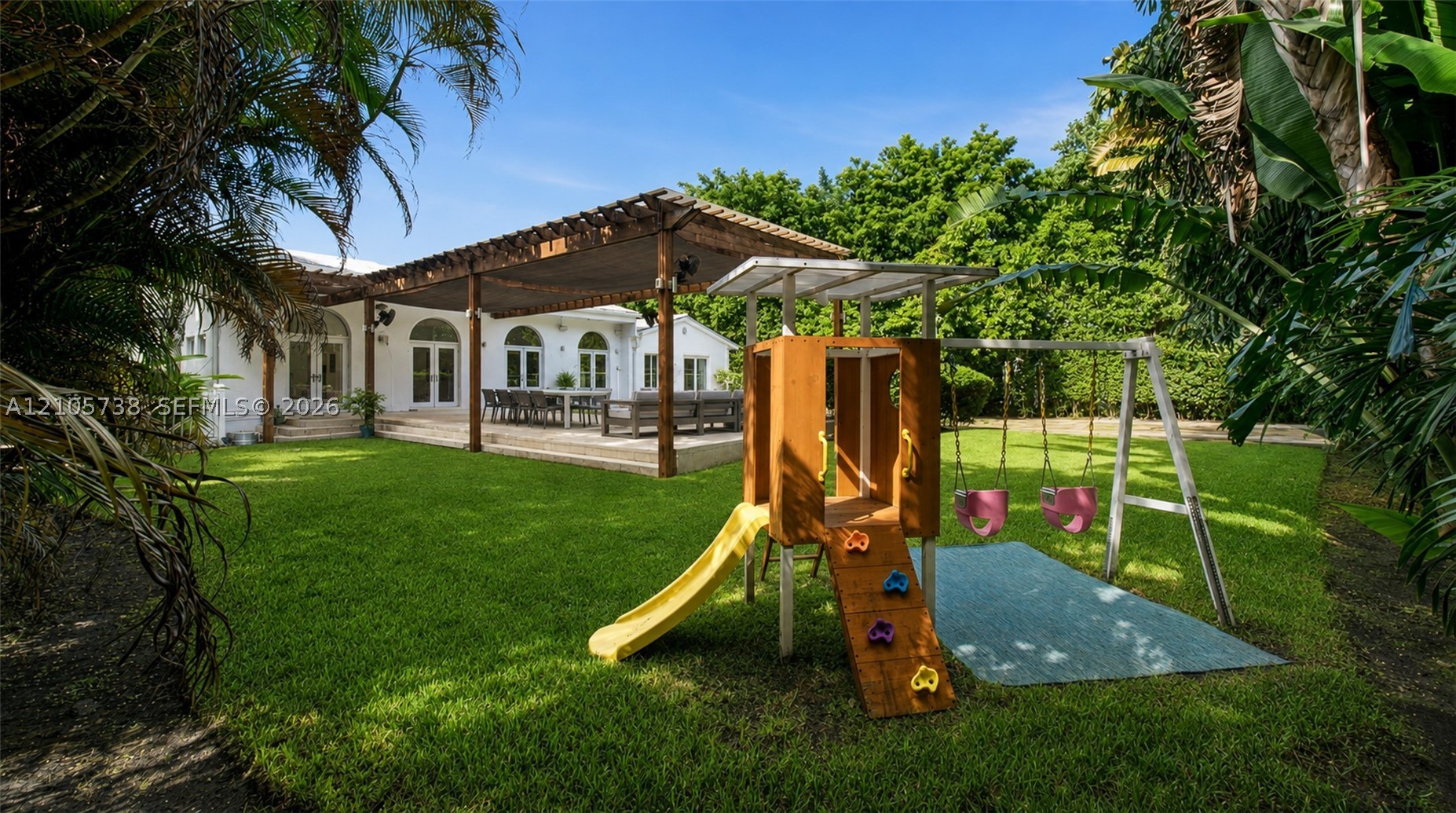 530 Sabal Palm Rd, Miami FL 33137