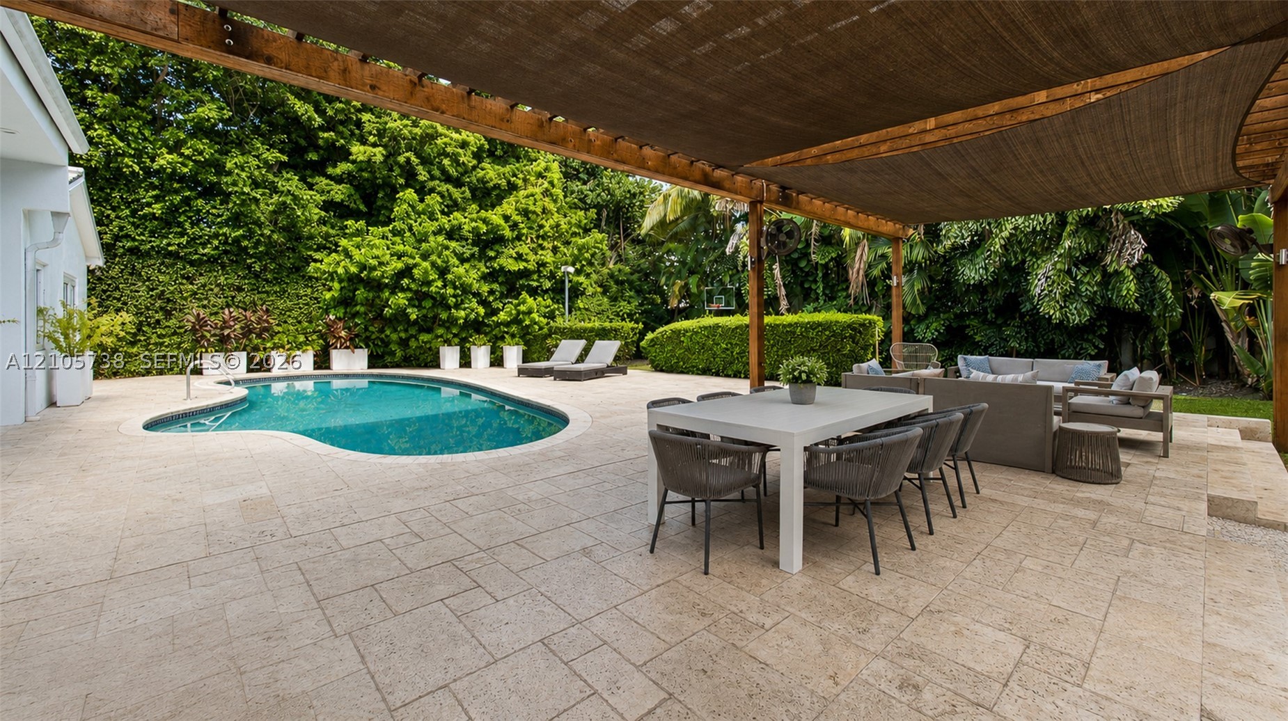 530 Sabal Palm Rd, Miami FL 33137