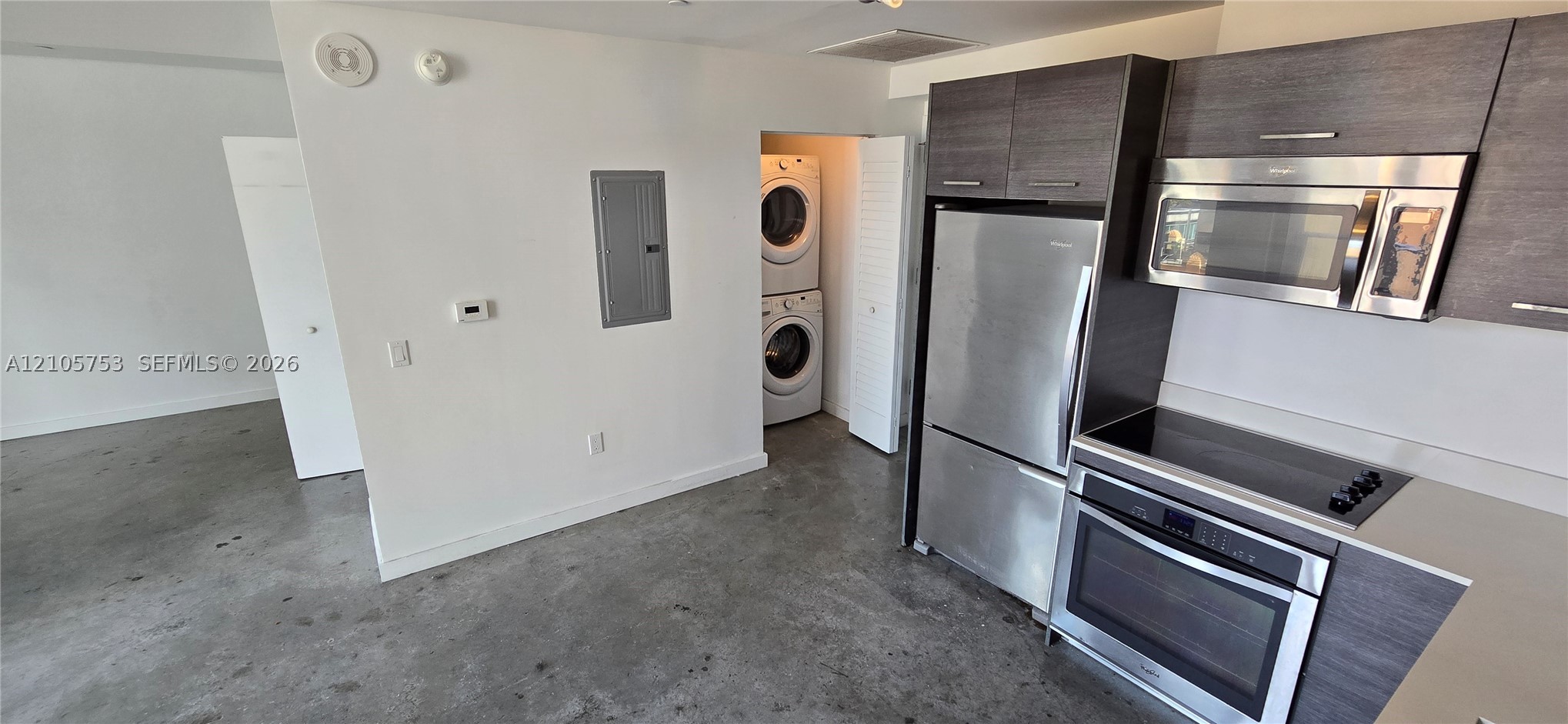 151 SE 1st St #1603, Miami FL 33131