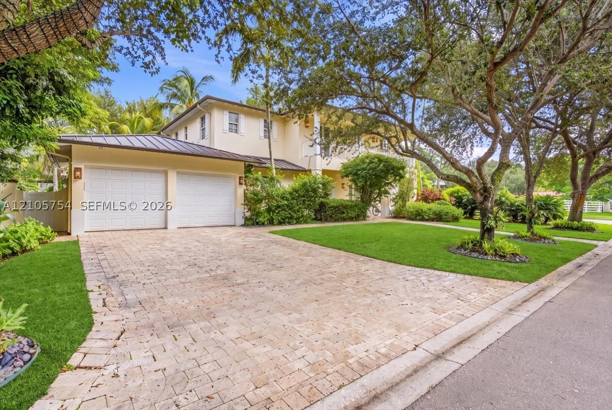 6011 SW 82nd St, South Miami FL 33143