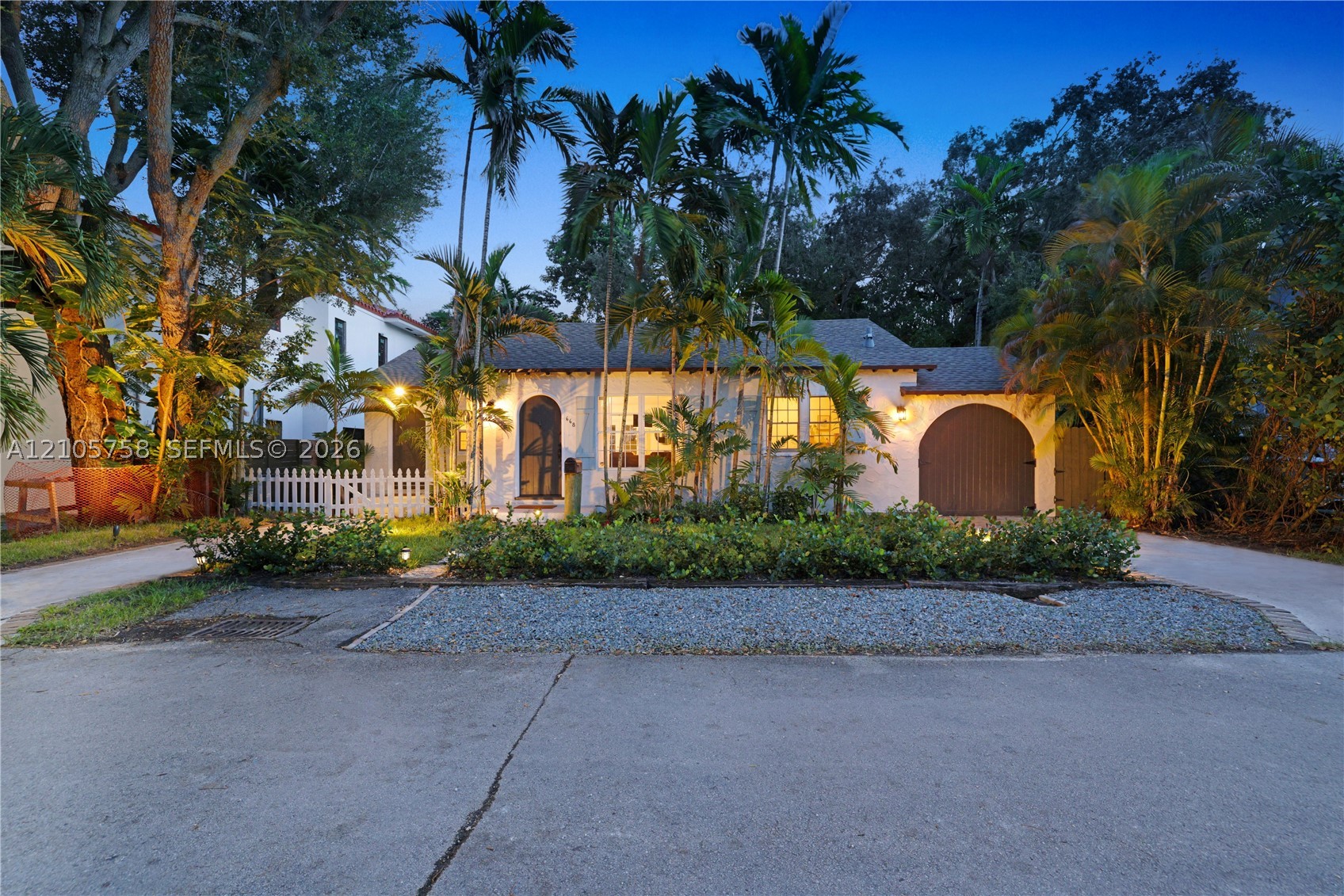 668 NE 70th St, Miami FL 33138