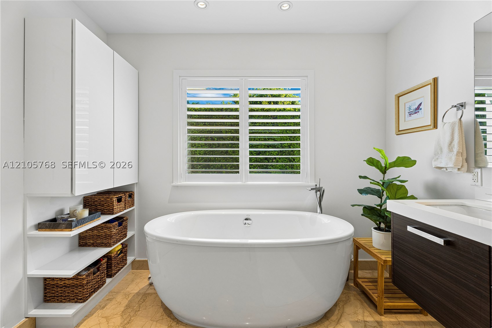 725 Tiziano Ave, Coral Gables FL 33143
