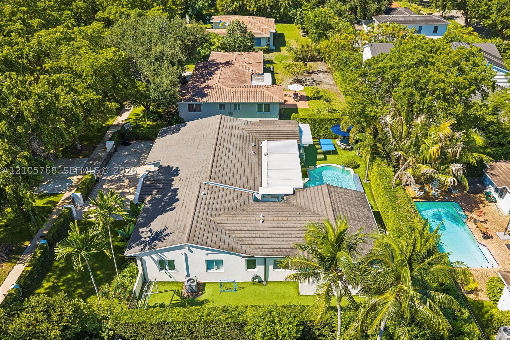 725 Tiziano Ave, Coral Gables FL 33143