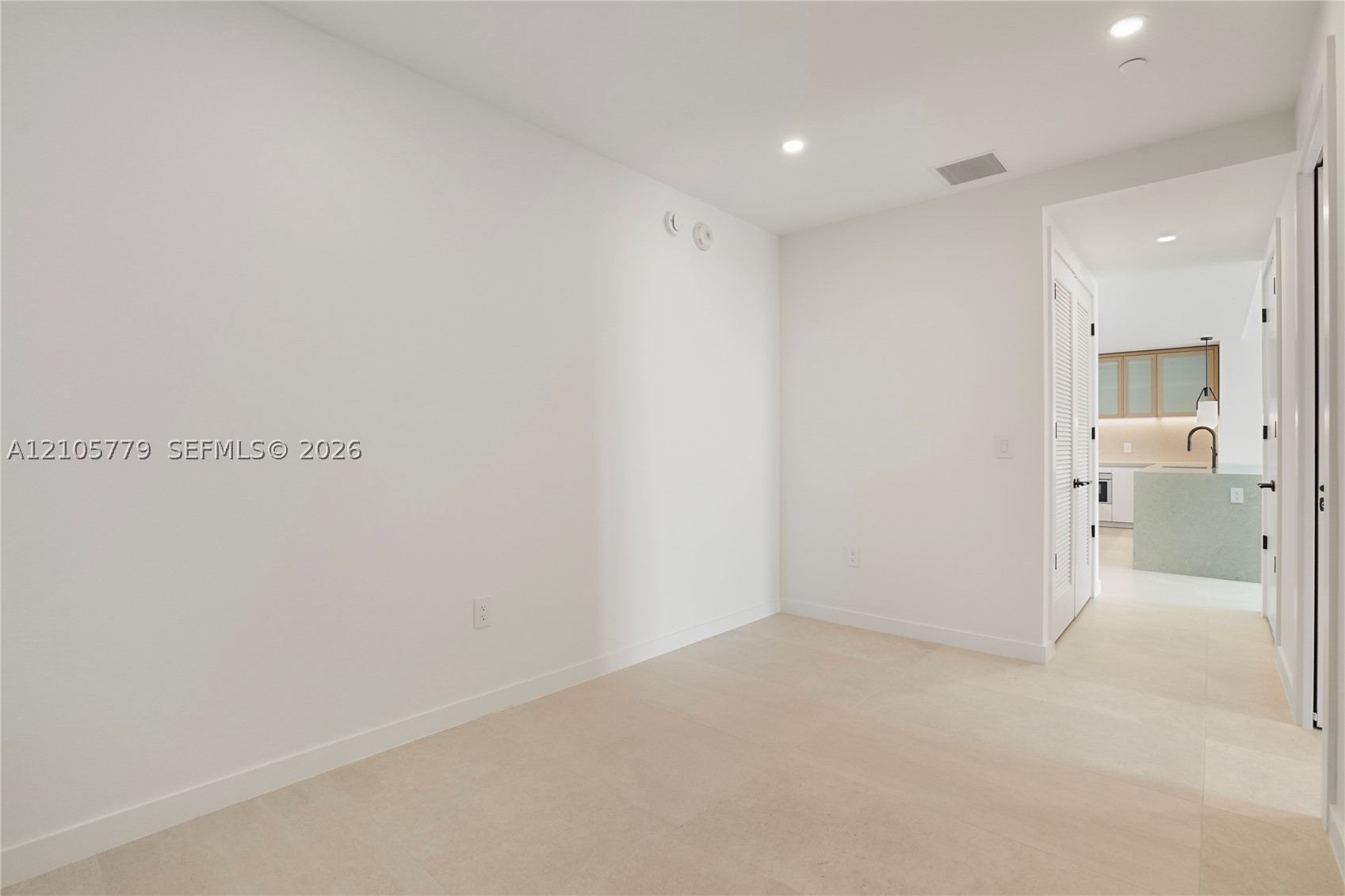 2200 Brickell Ave #PH02, Miami FL 33129