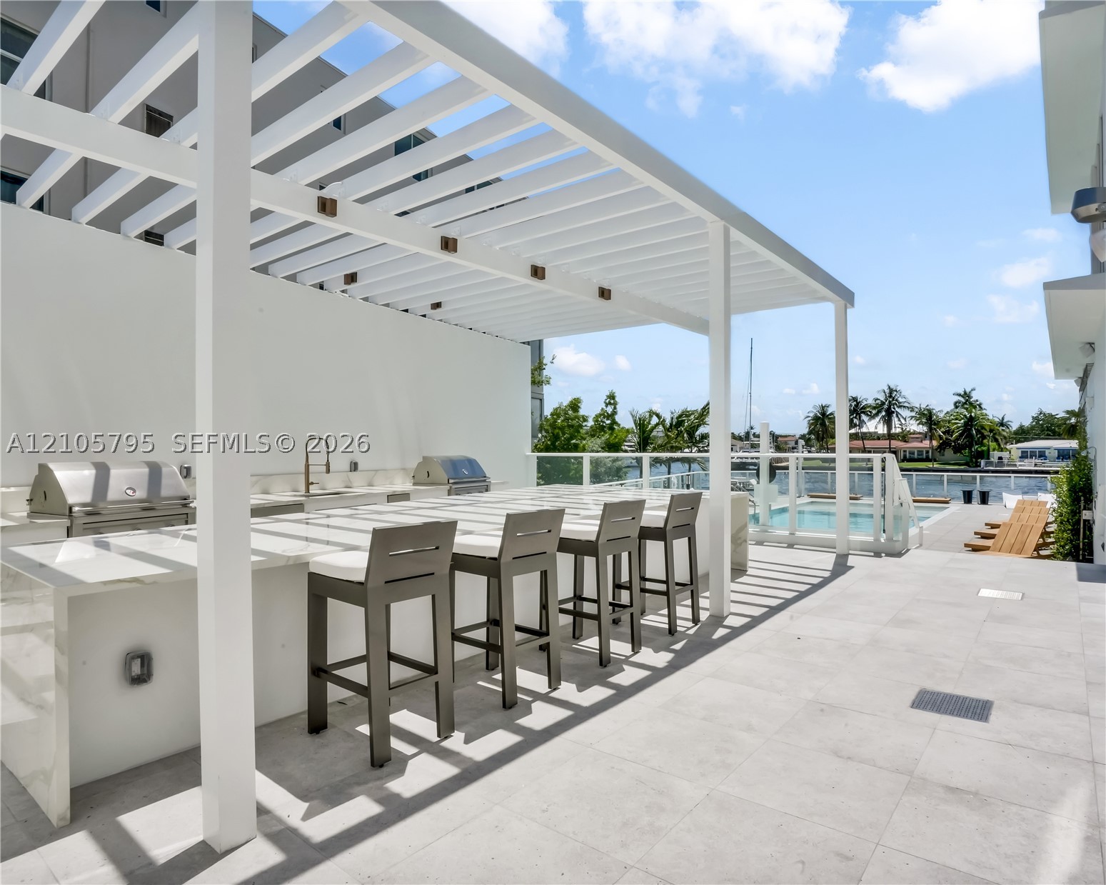 407 N Riverside Dr #202, Pompano Beach FL 33062