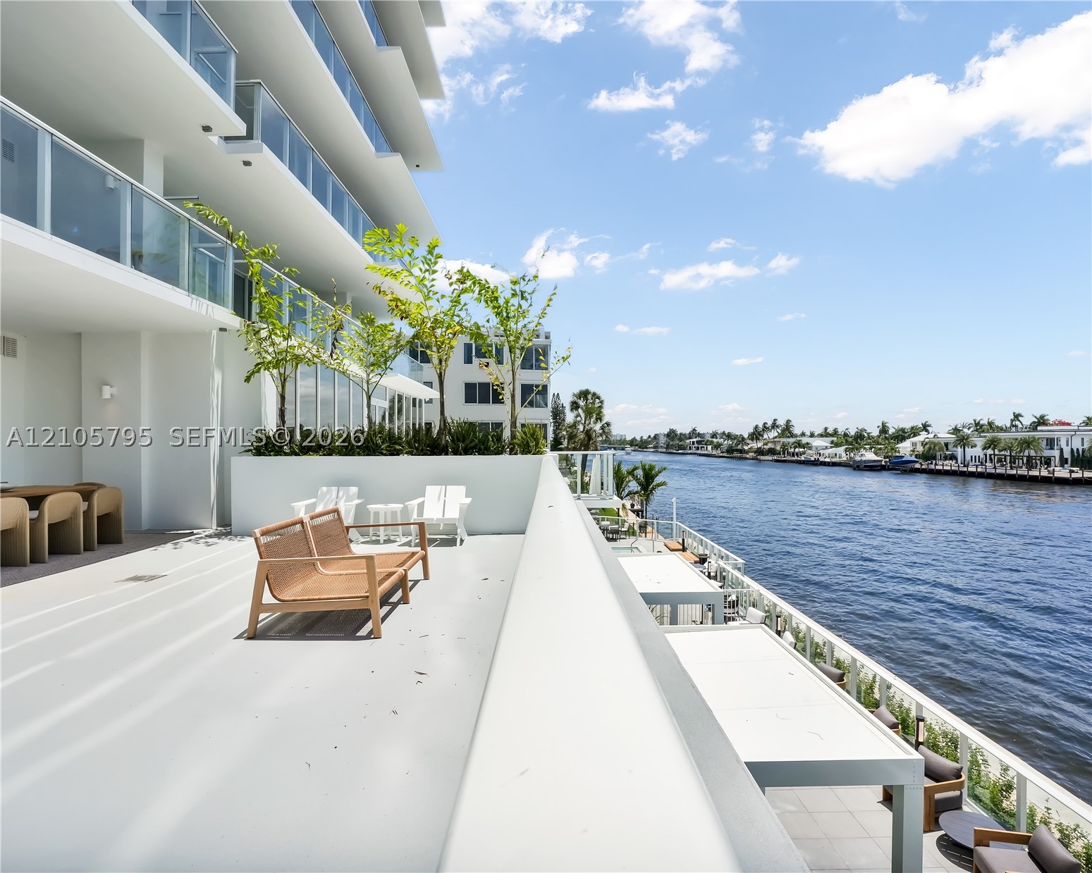407 N Riverside Dr #202, Pompano Beach FL 33062