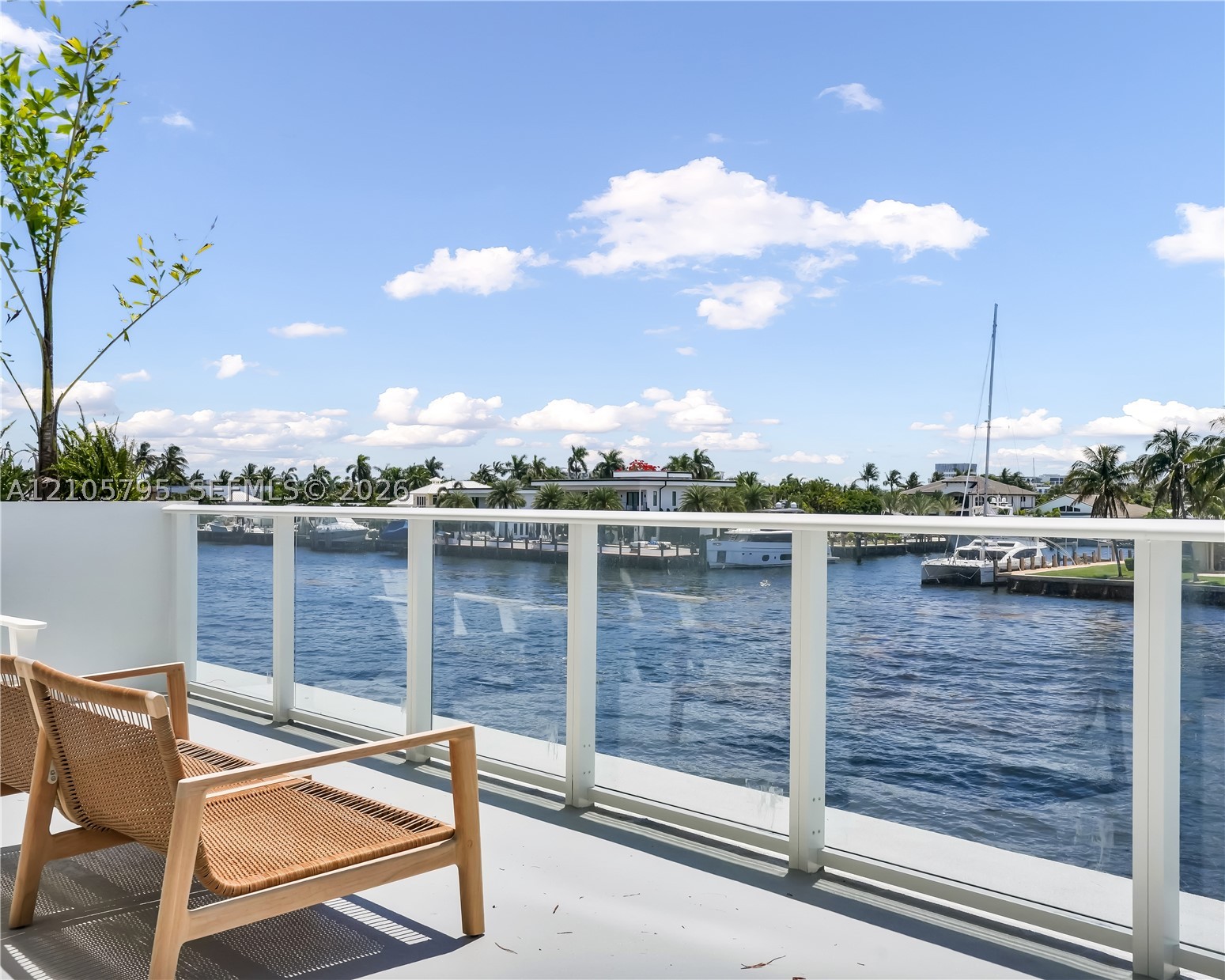 407 N Riverside Dr #202, Pompano Beach FL 33062
