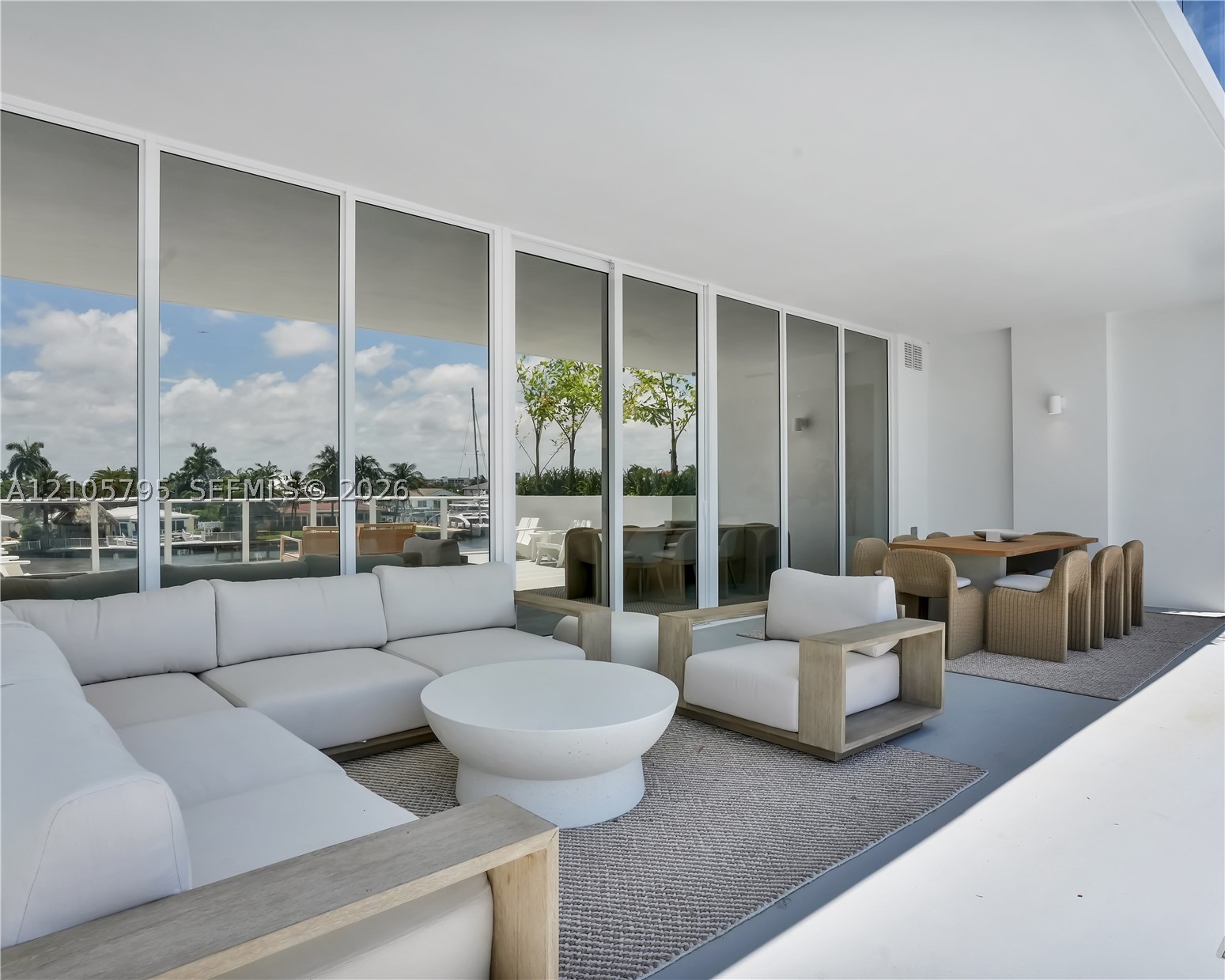 407 N Riverside Dr #202, Pompano Beach FL 33062