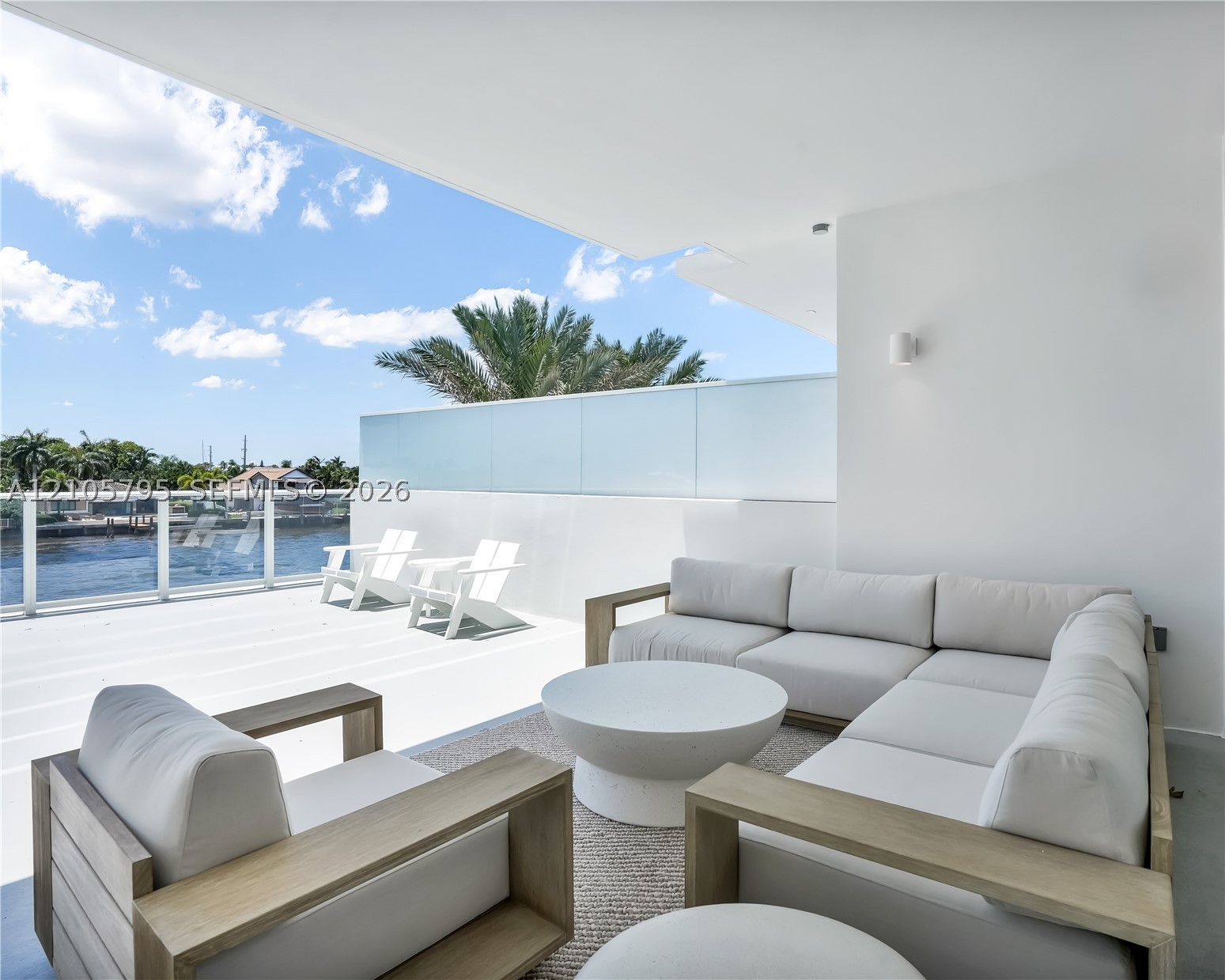 407 N Riverside Dr #202, Pompano Beach FL 33062