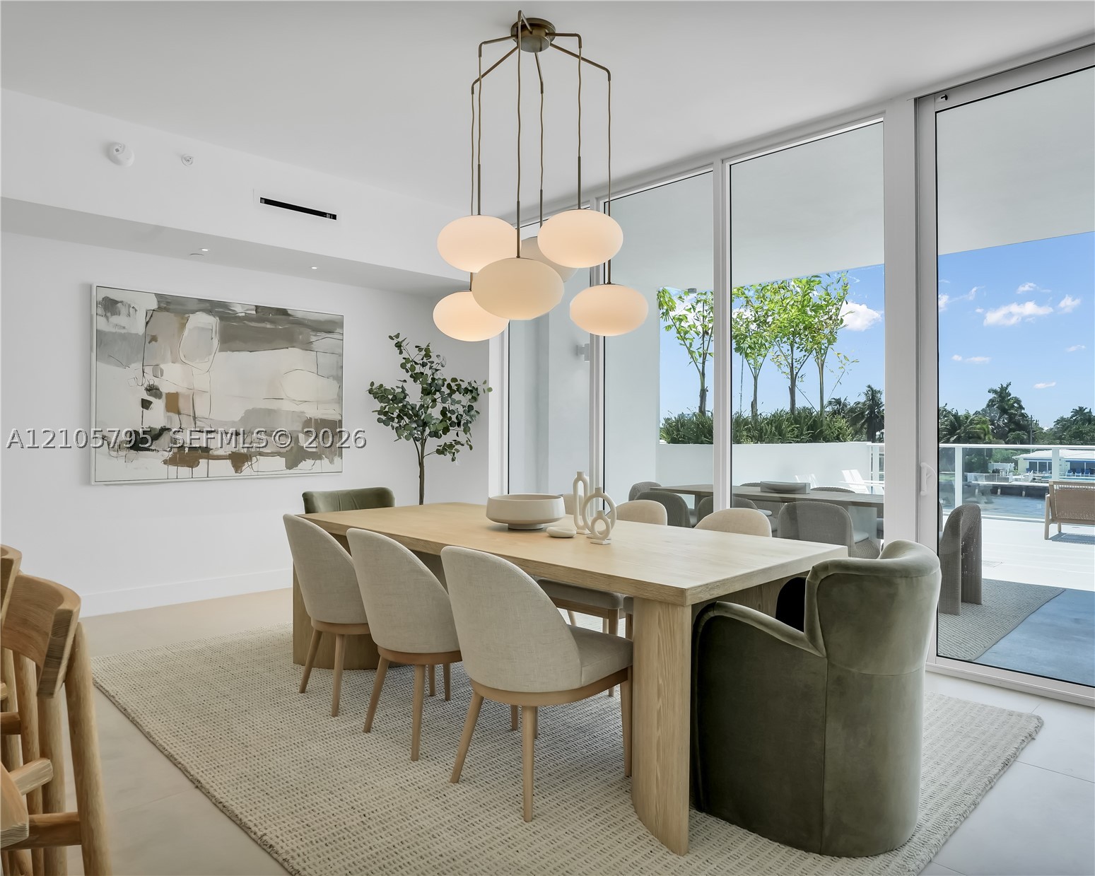 407 N Riverside Dr #202, Pompano Beach FL 33062