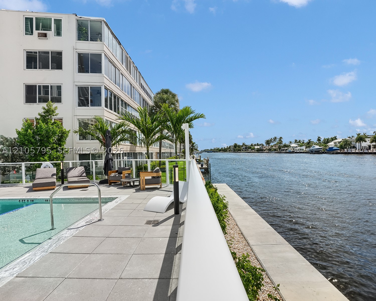 407 N Riverside Dr #202, Pompano Beach FL 33062