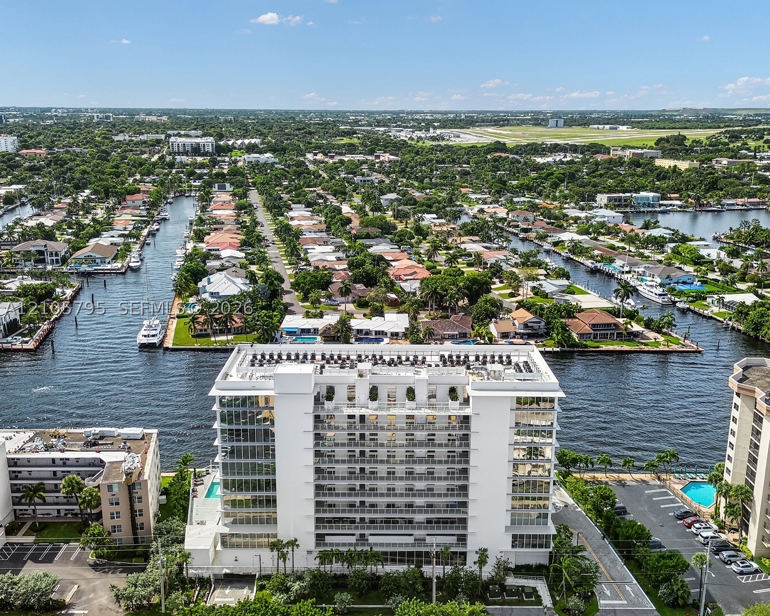 407 N Riverside Dr #202, Pompano Beach FL 33062