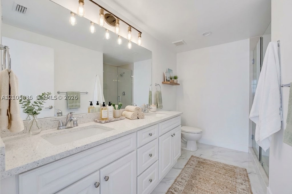 2475 Brickell Ave #704, Miami FL 33129