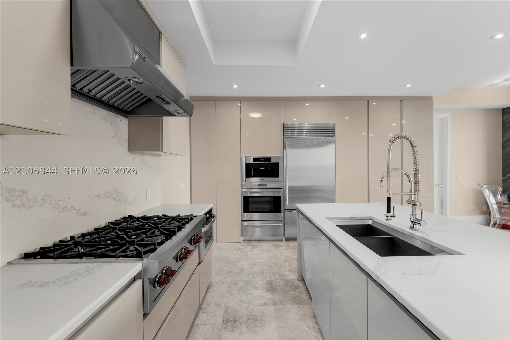 Bal Harbour FL 33154 - A12105844
