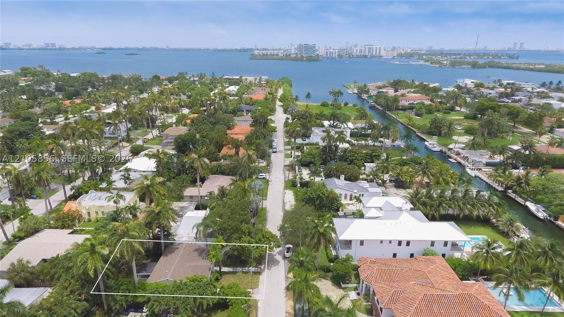 1045 NE 84th St #0, Miami FL 33138