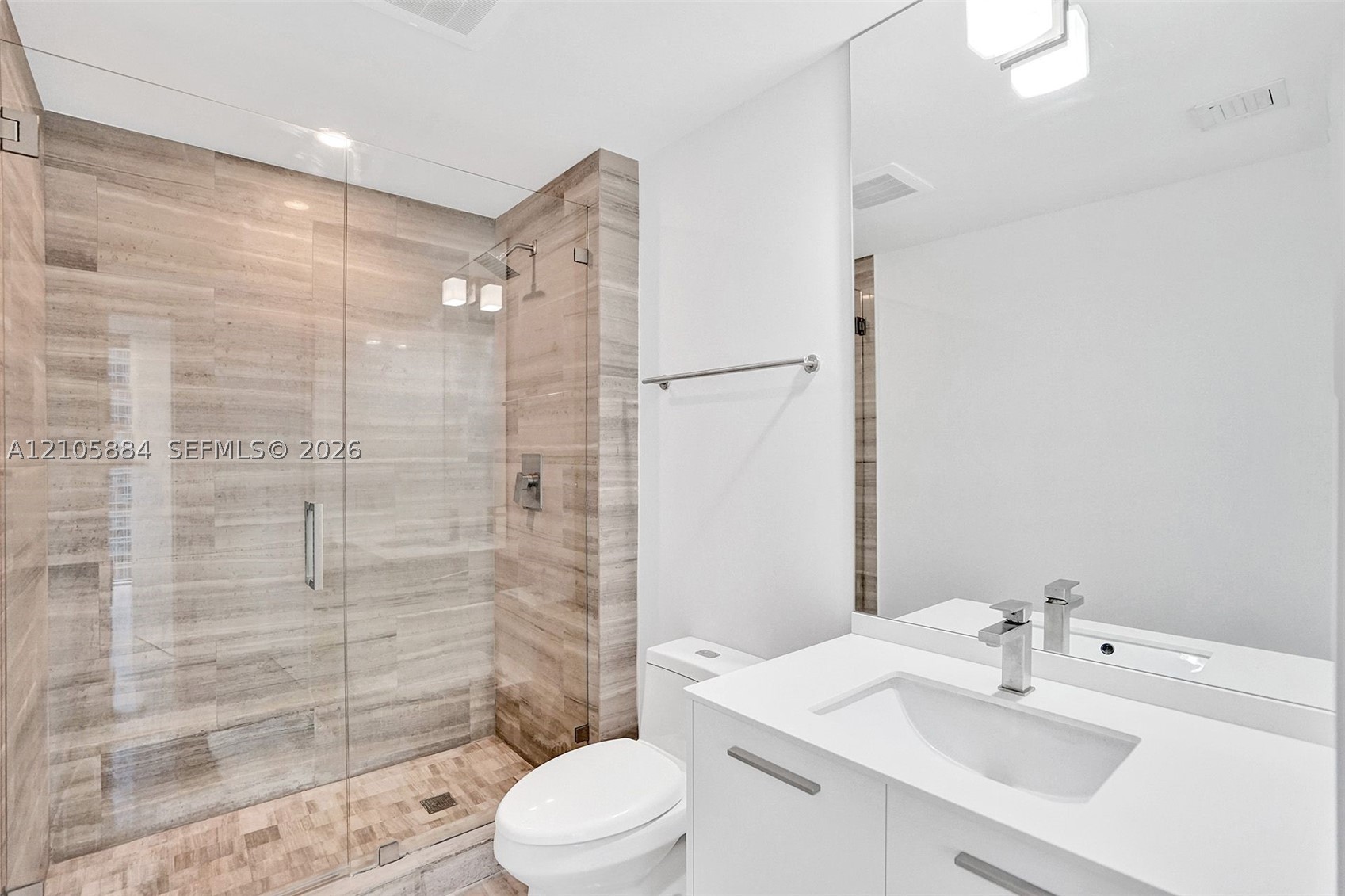 1300 Brickell Bay Dr #2702, Miami FL 33131