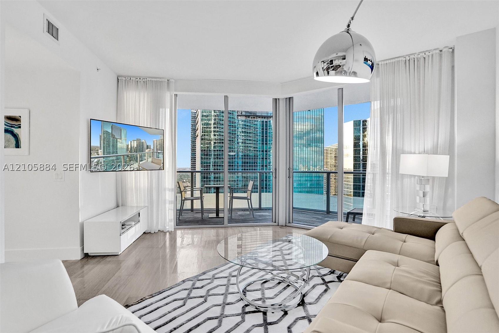 1300 Brickell Bay Dr #2702, Miami FL 33131