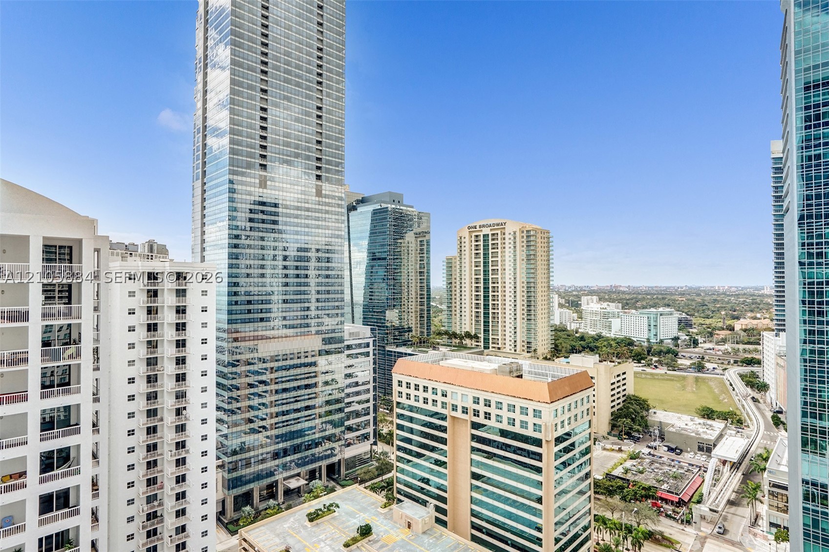 1300 Brickell Bay Dr #2702, Miami FL 33131