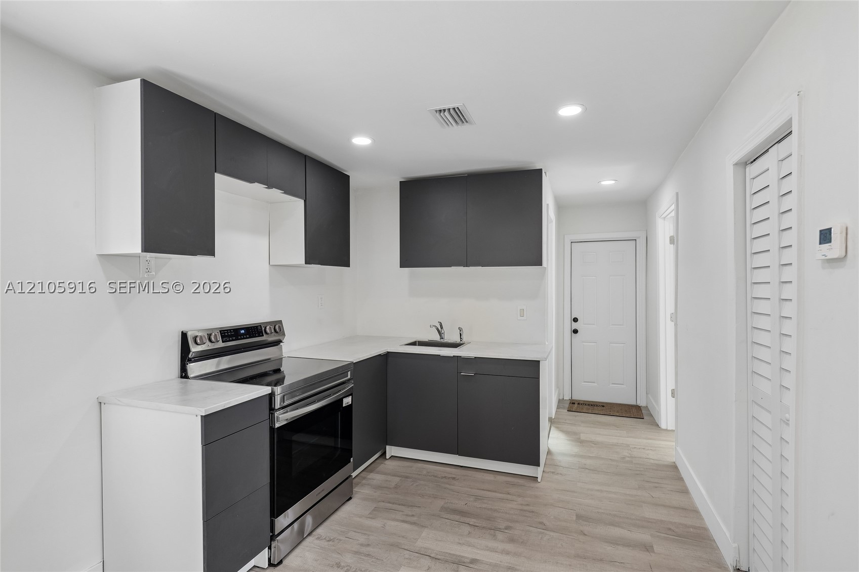 1063 NW 55th Ter, Miami FL 33127