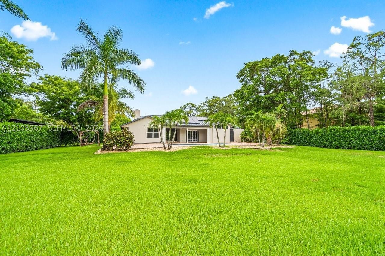 5966 NW 77th Ter, Parkland FL 33067