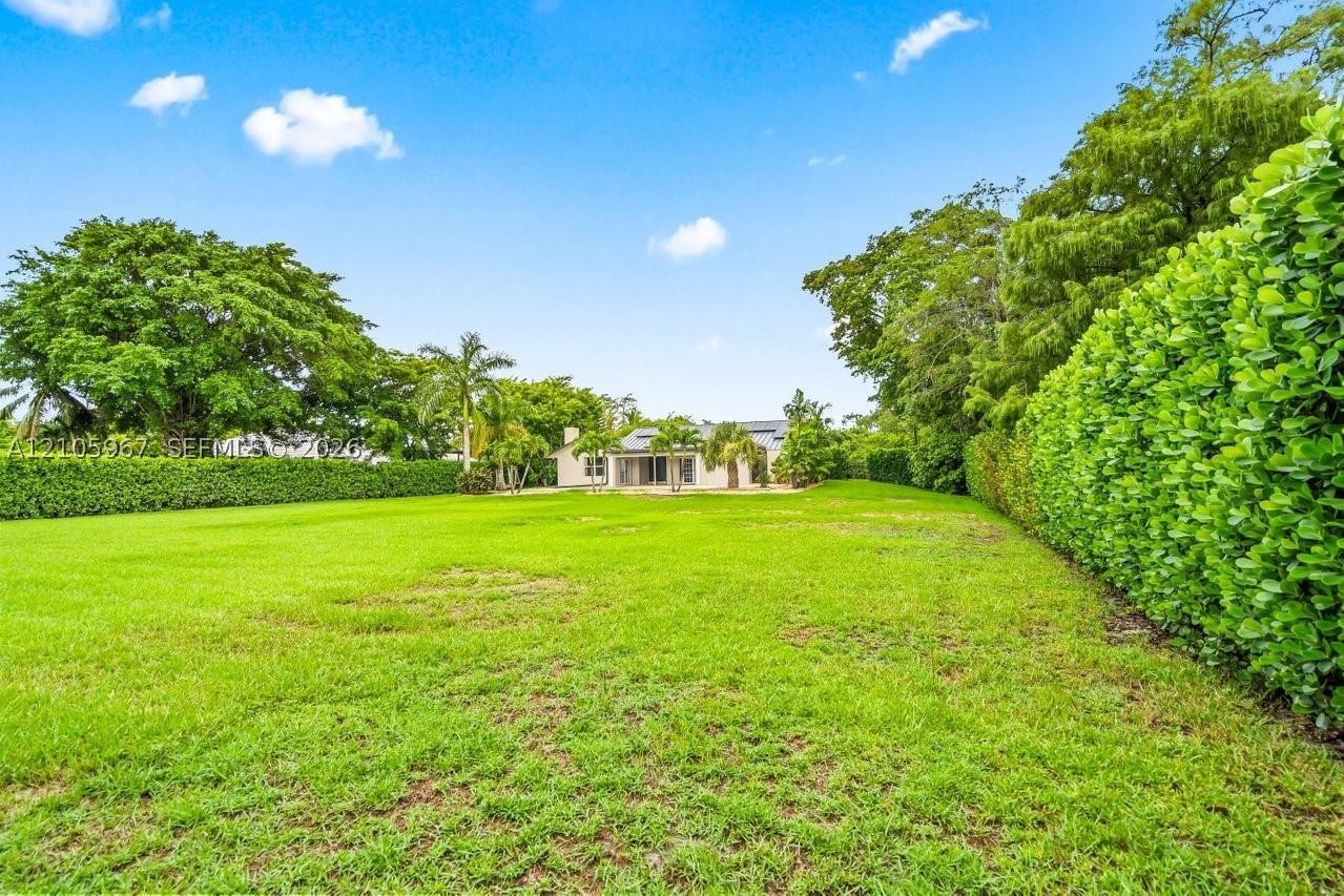 5966 NW 77th Ter, Parkland FL 33067