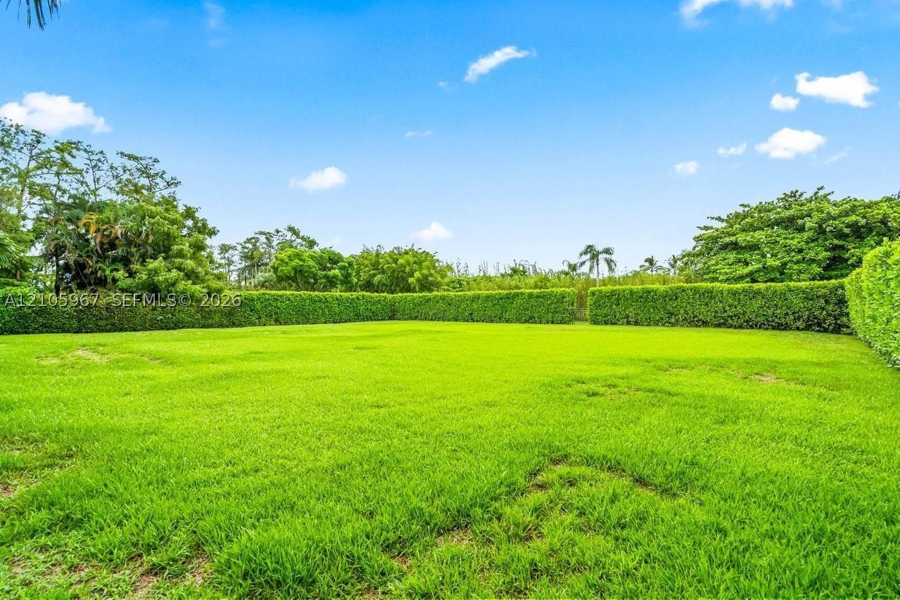 5966 NW 77th Ter, Parkland FL 33067
