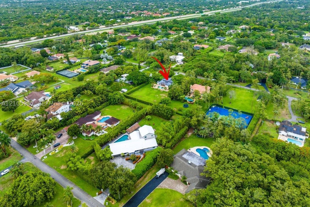 5966 NW 77th Ter, Parkland FL 33067