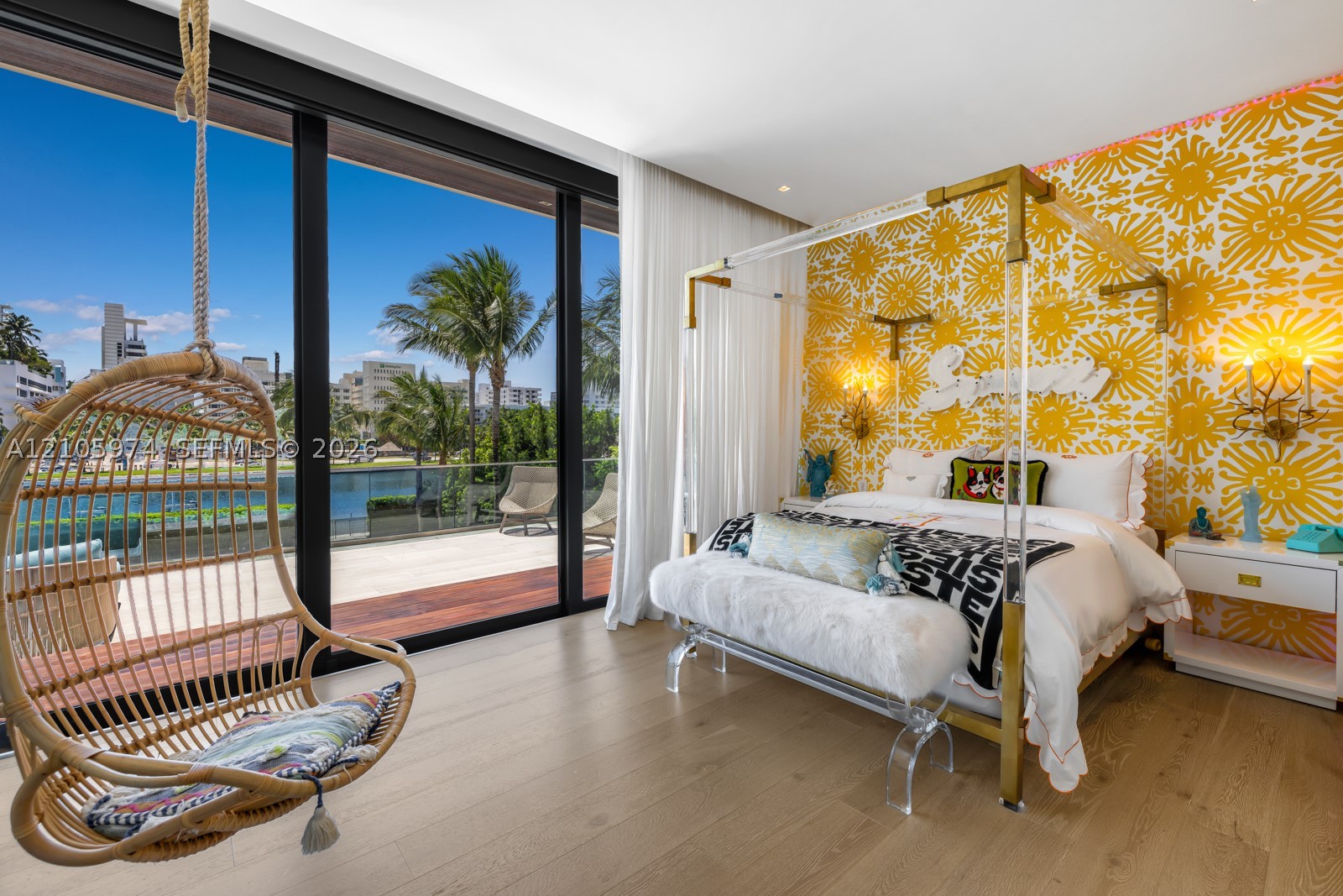 4395 Pine Tree Dr, Miami Beach FL 33140