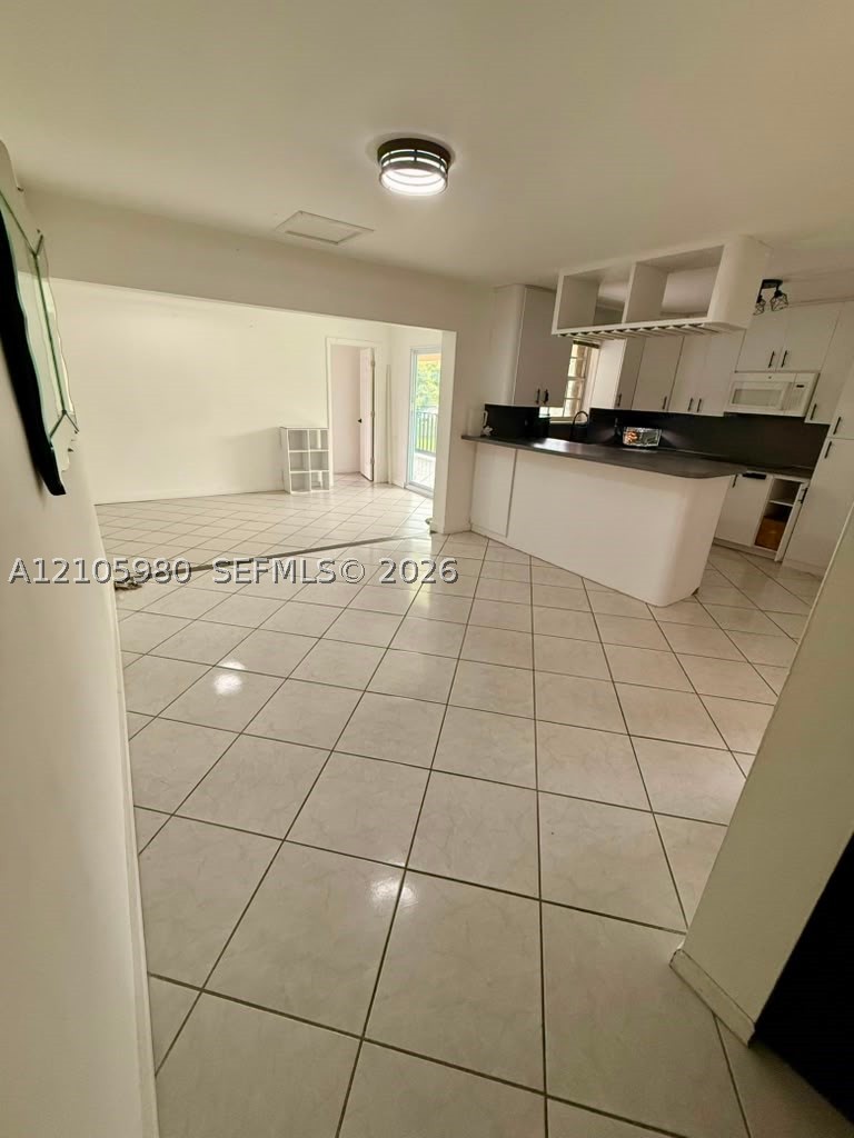 7450 NW 145th St, Miami Lakes FL 33014