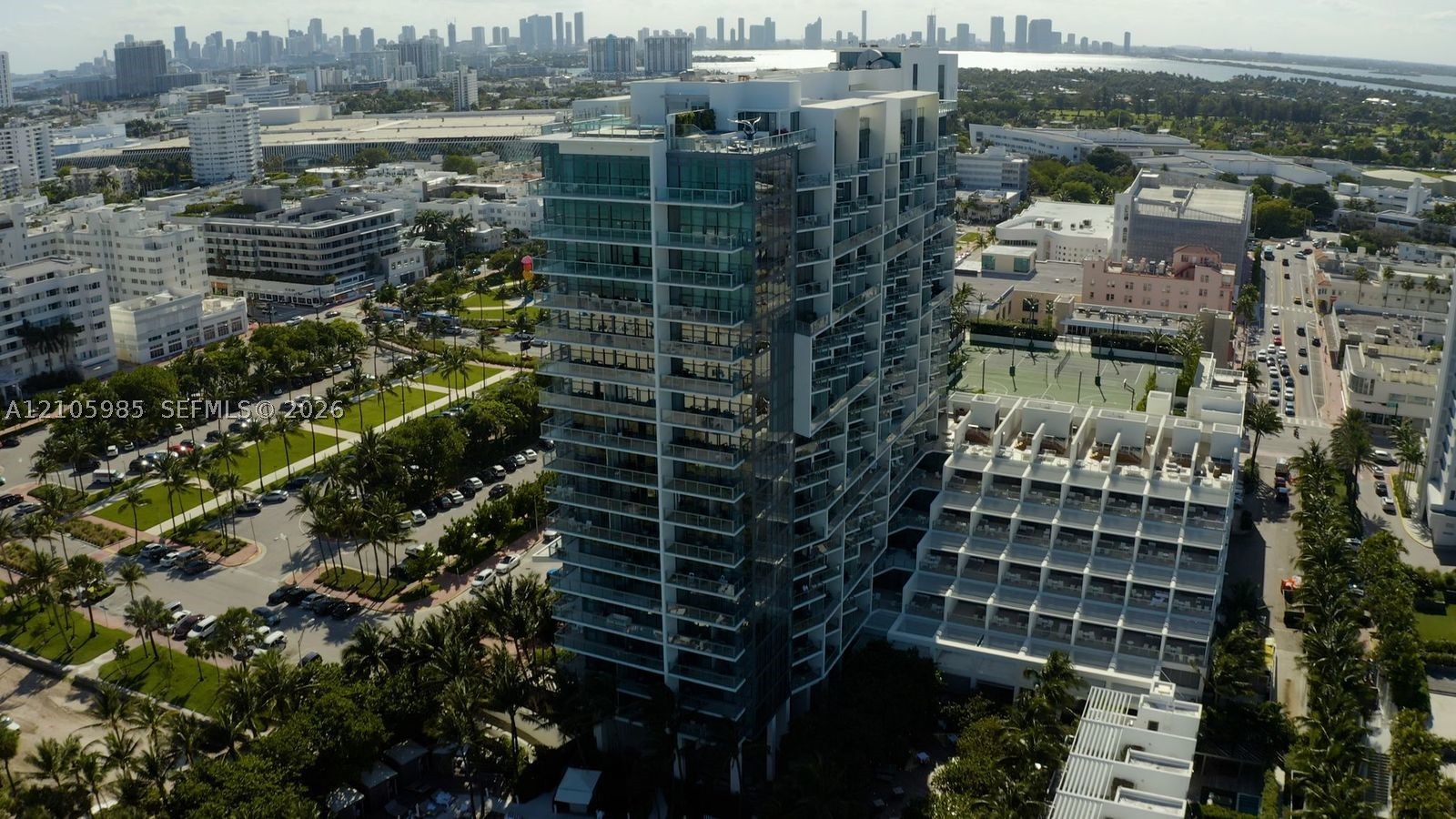 2201 Collins Ave #1513, Miami Beach FL 33139