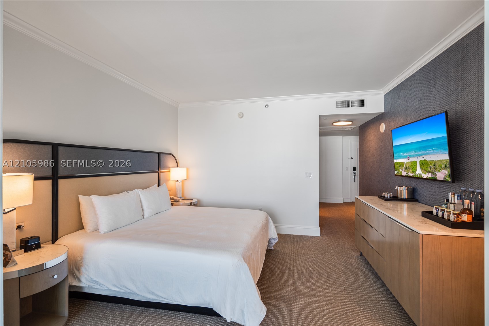 4401 Collins Ave #2209, Miami Beach FL 33140