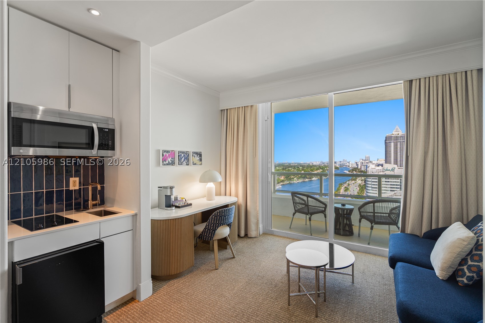 4401 Collins Ave #2209, Miami Beach FL 33140