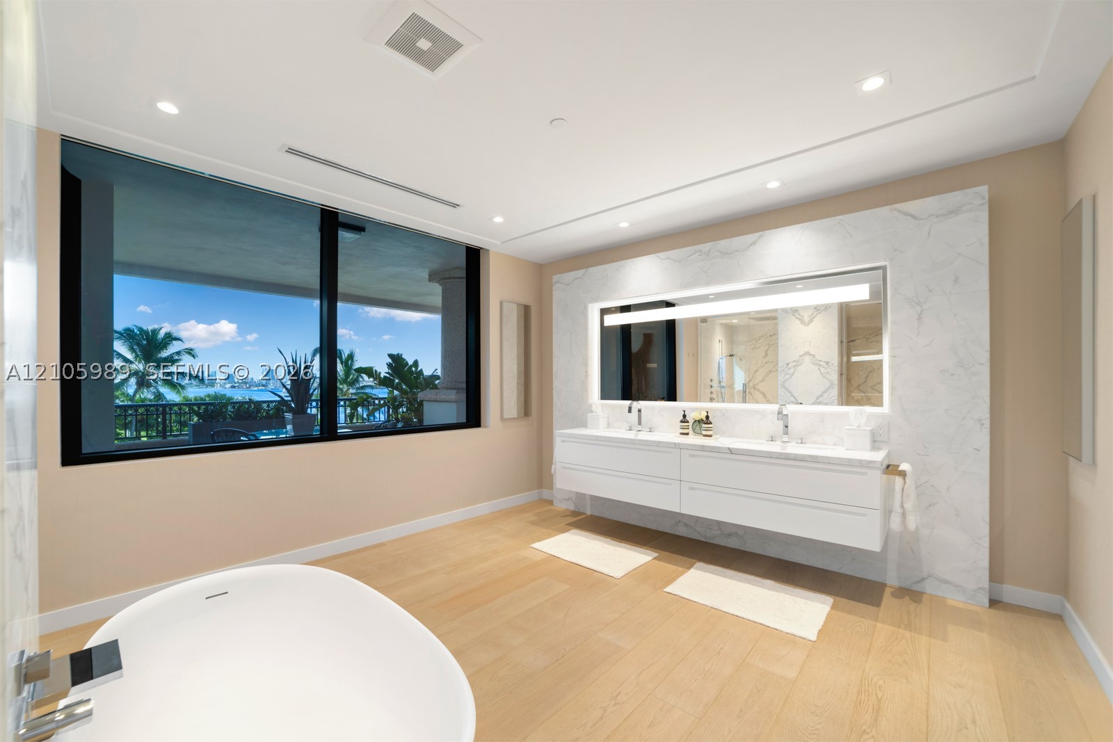 6800 Fisher Island Dr #6823, Miami Beach FL 33109