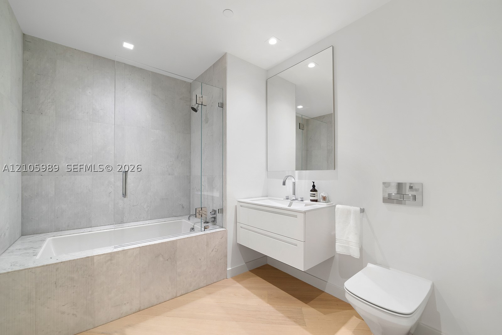 6800 Fisher Island Dr #6823, Miami Beach FL 33109
