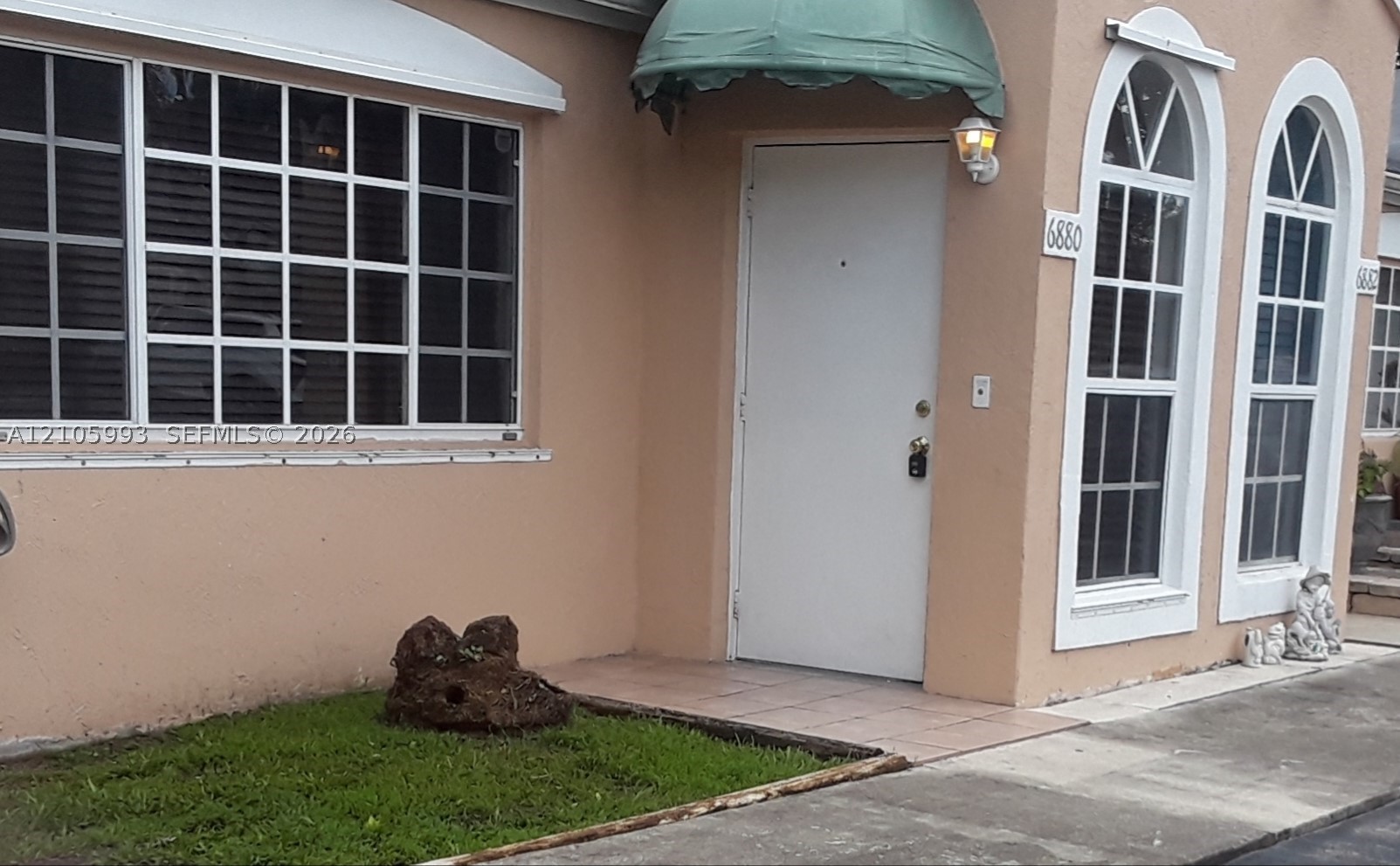 6880 NW 166th Ter #1001, Miami Lakes FL 33014