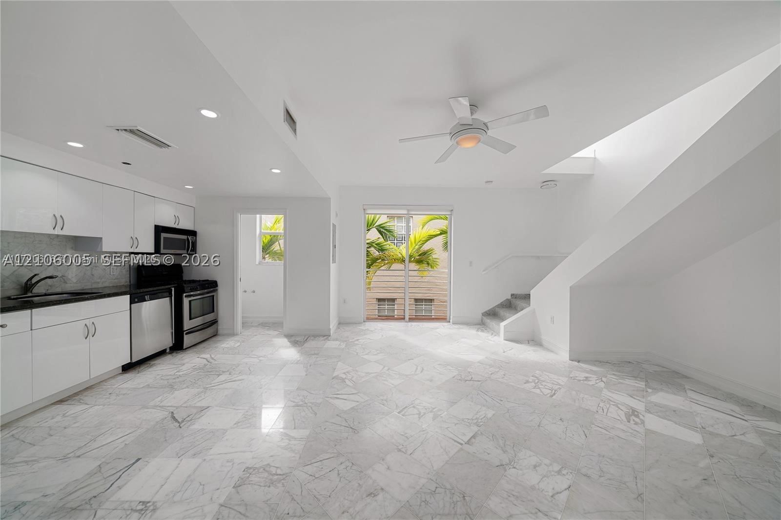 836 Pennsylvania Ave #D, Miami Beach FL 33139