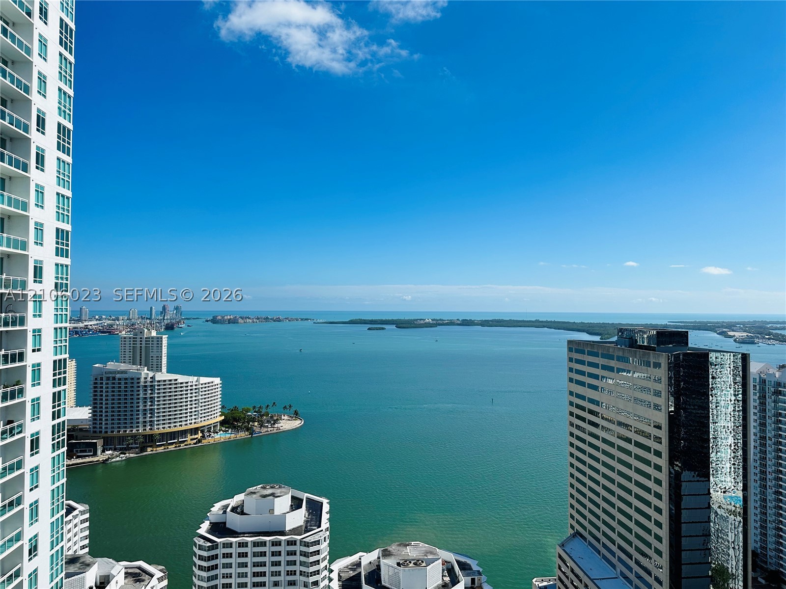 951 Brickell Ave #3808, Miami FL 33131