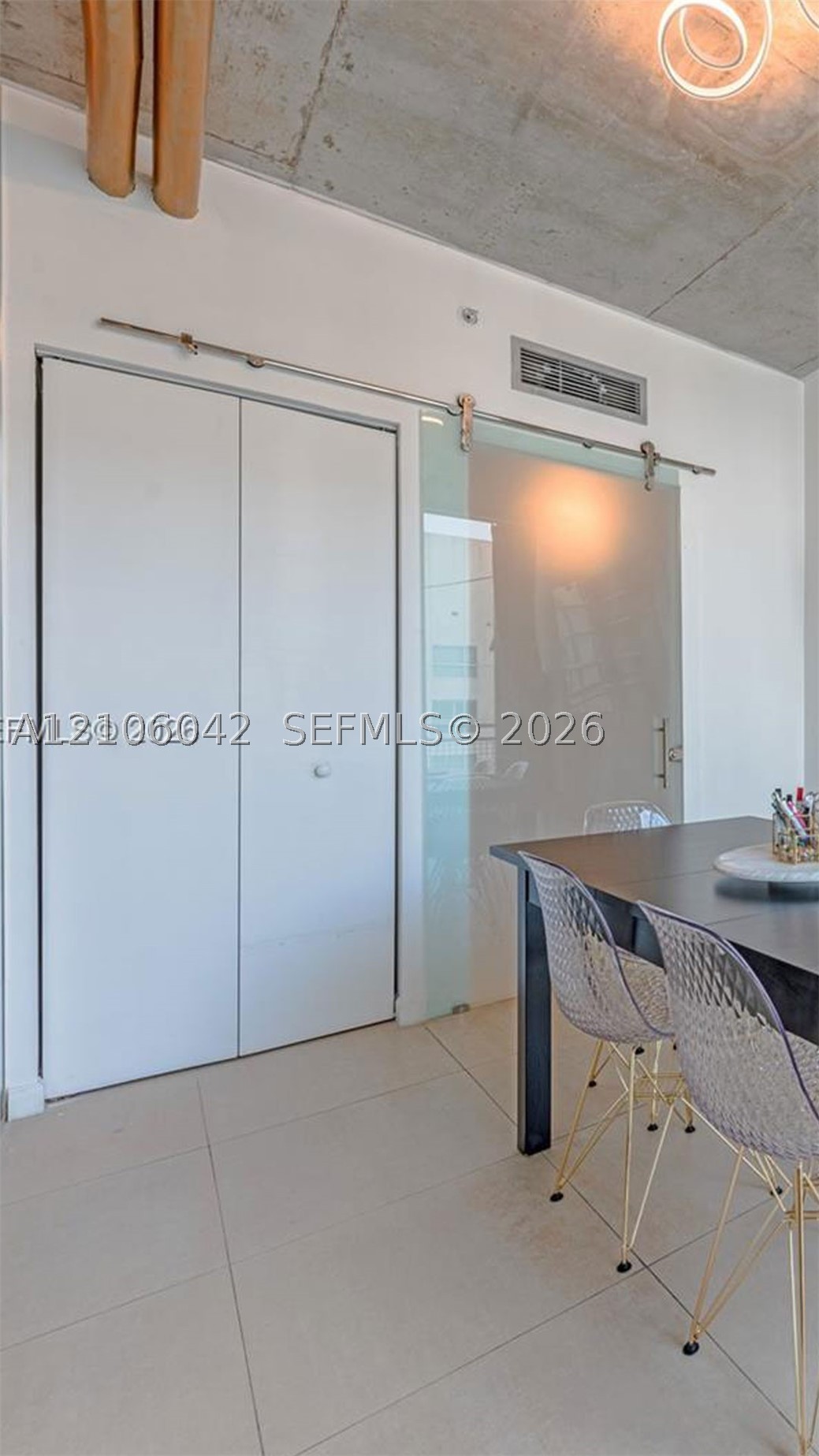 690 SW 1st Ct #2922, Miami FL 33130