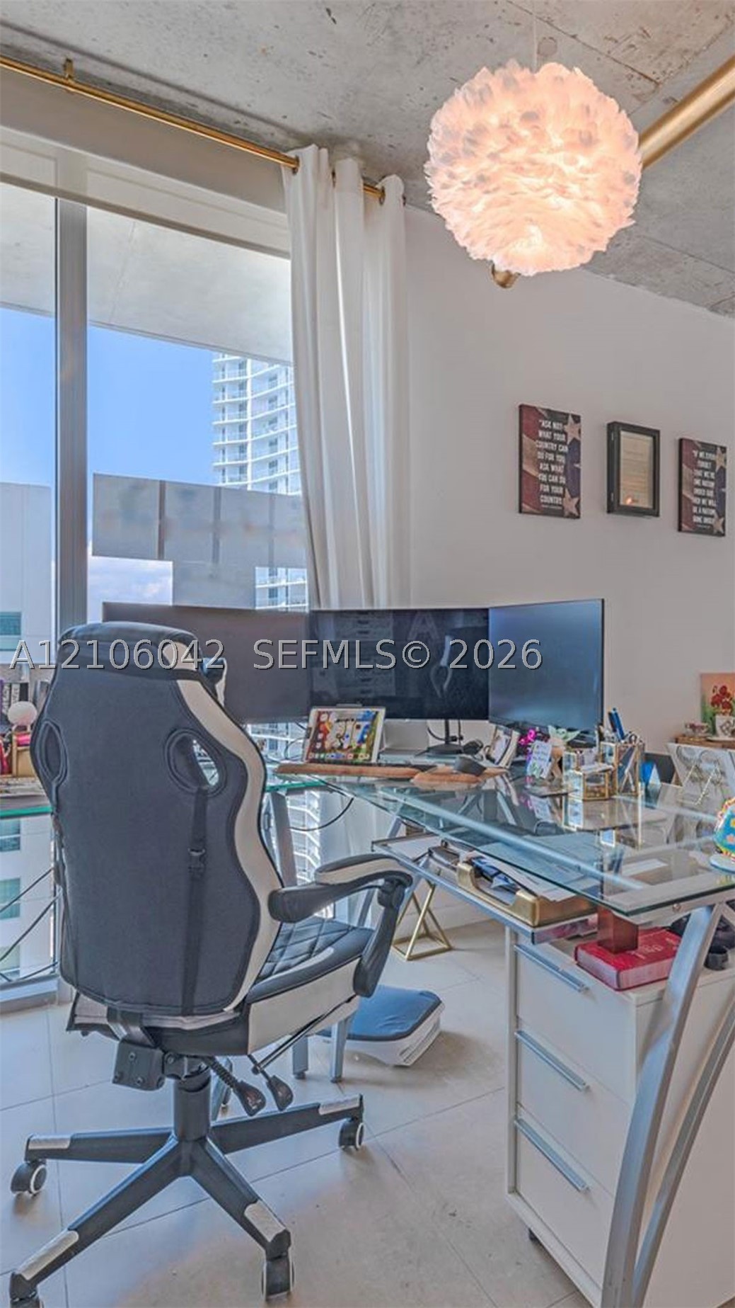 690 SW 1st Ct #2922, Miami FL 33130