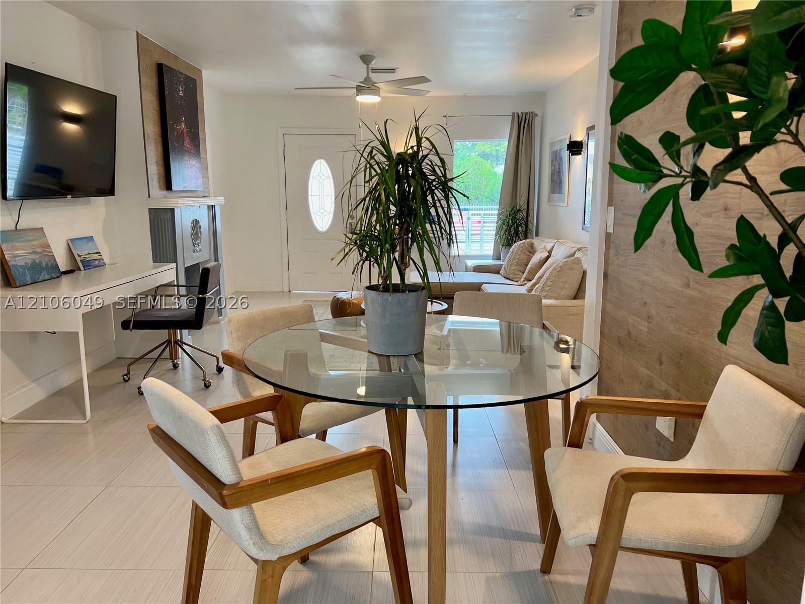 1438 NW 27th St, Miami FL 33142